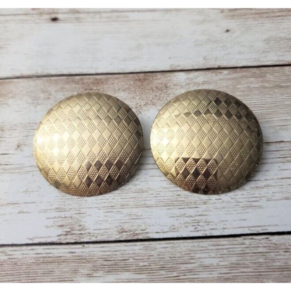 Vintage Clip On Earrings Large Gold Tone Diamond Pattern Circle Statement